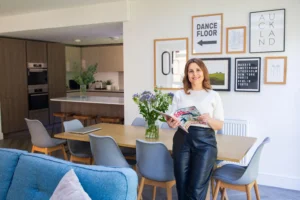 What does an Estate Agent do?